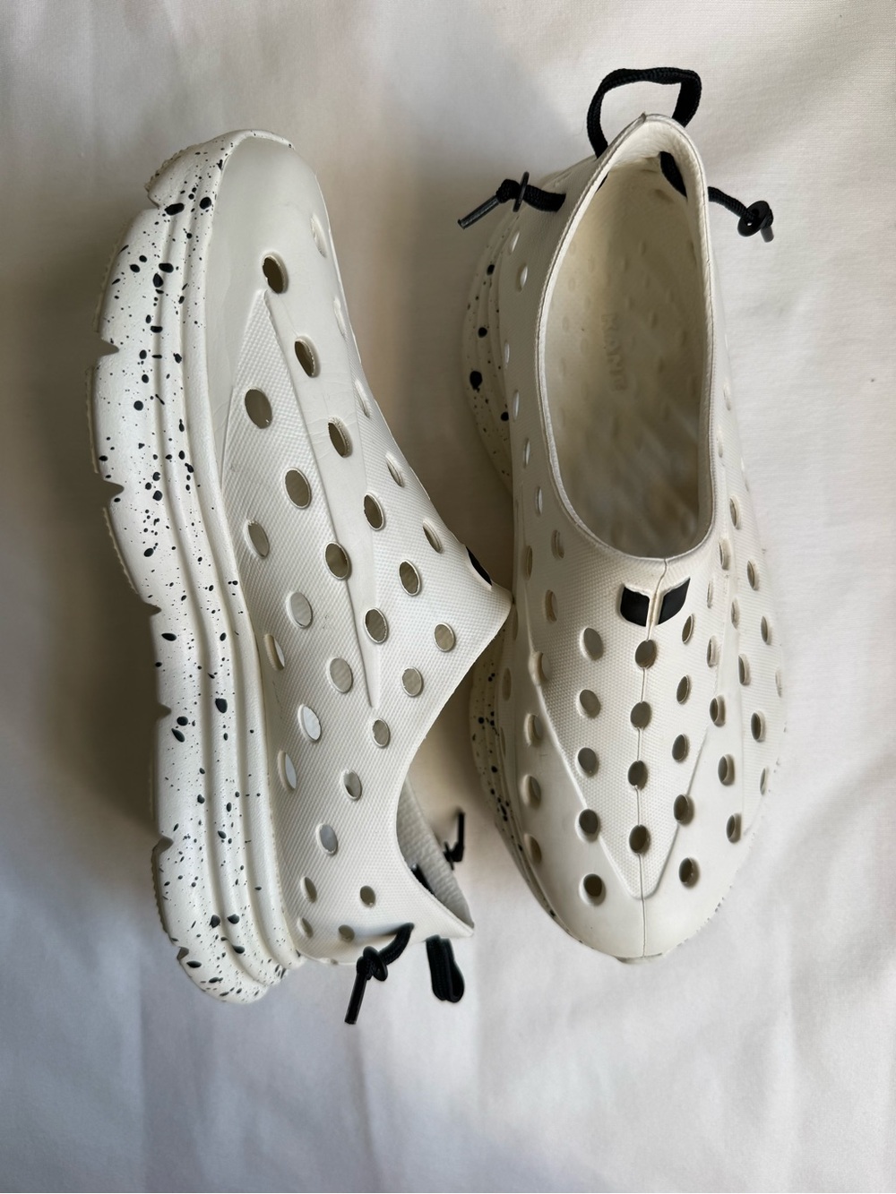 Kane Slip-On Athletic Shoe